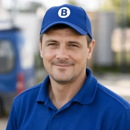 Андрей Мезенцев, старший экспедитор ВЫВОЗИМ43.РФ